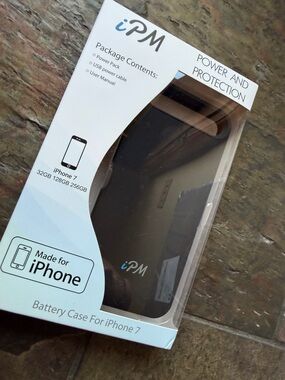Black Battery Case for iPhone 7 - Extended Power and Protection